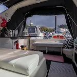 Sleepboat Yacht